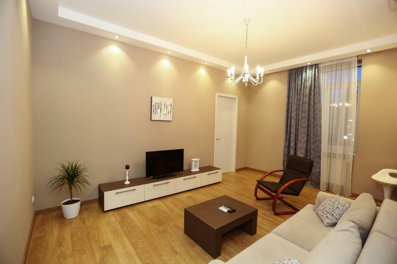 City Center Apartment Tbilisi Exteriör bild