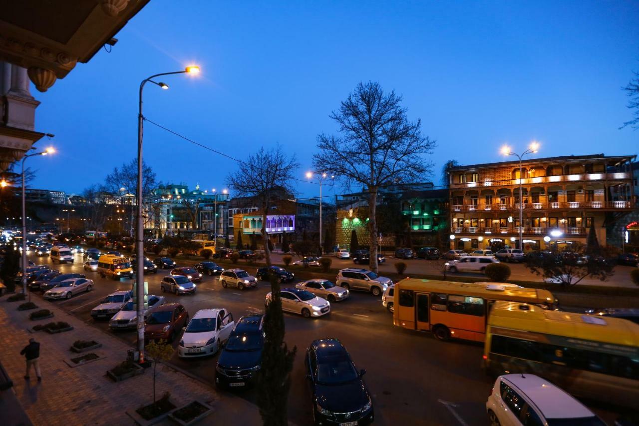 City Center Apartment Tbilisi Exteriör bild